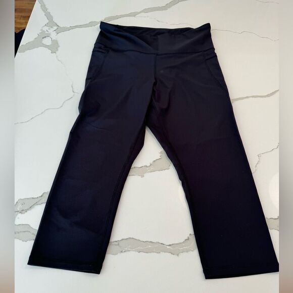 Old Navy Active Legging crops size XL - Picture 1 of 4